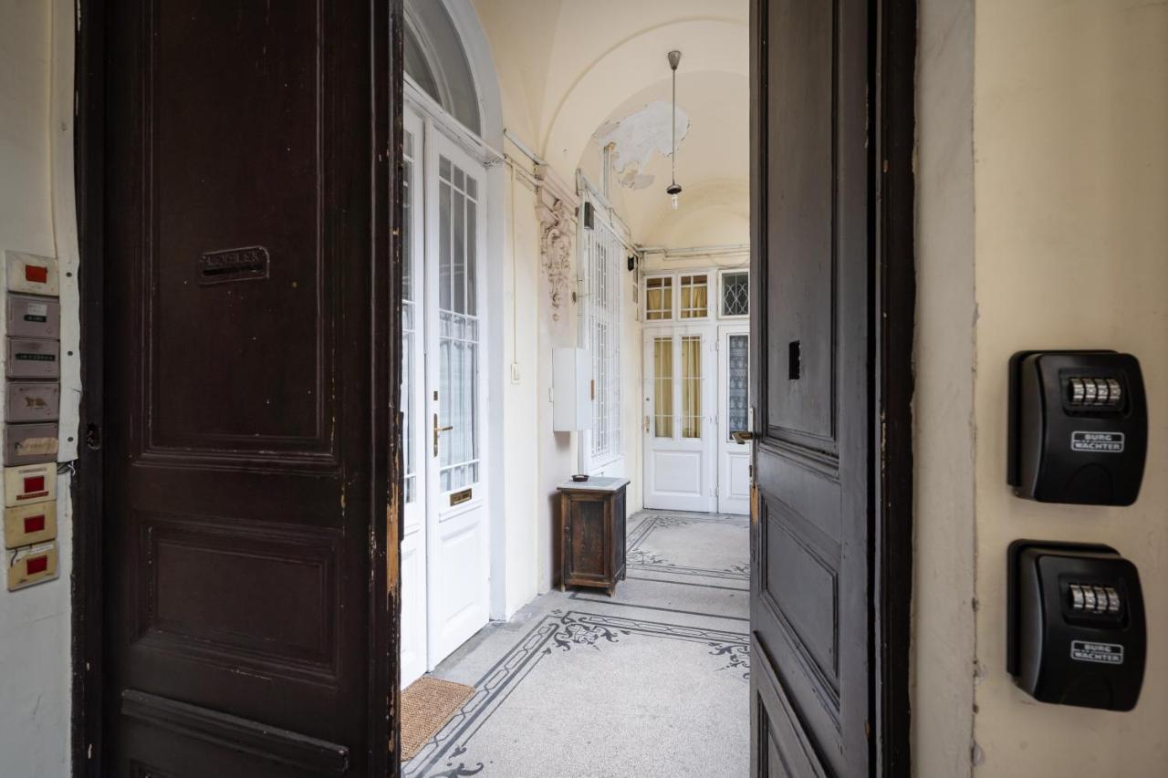 Retro Rebel Mode Apartment Budapest Exterior photo