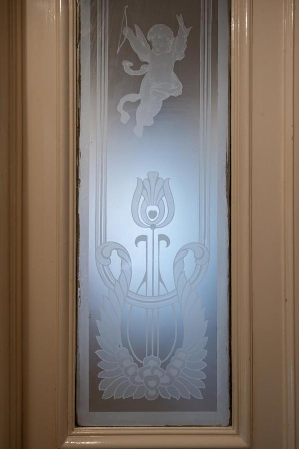 Retro Rebel Mode Apartment Budapest Exterior photo